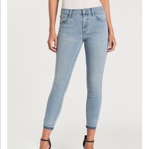 J Brand Capri Mid Rise Jeans